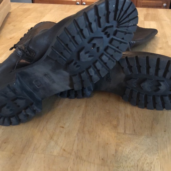 Fendi signature (Vintage) Moto Boot sz 38 1/2 - Picture 4 of 10